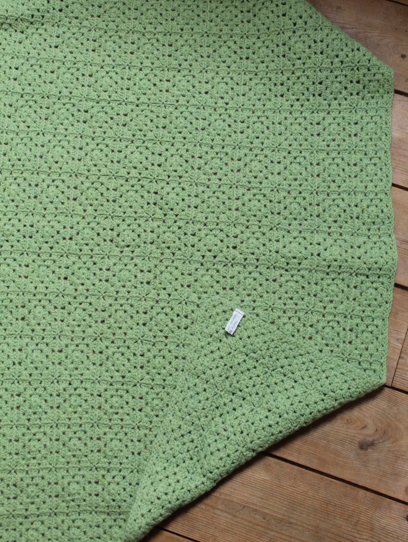 Spring Green Crocheted Squares Baby Blanket image 2