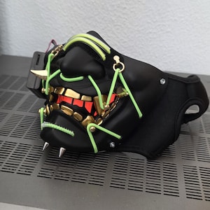 Cyberpunk Voice Reactive LED Mask – Futuristic Light Up Mask