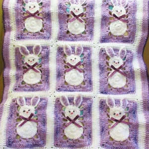 DIGITAL PDF Crochet Pattern EASTER Bunny Baby Blanket Pattern Crib, Stroller, Bassinet imagem 3