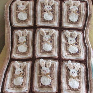 DIGITAL PDF Crochet Pattern EASTER Bunny Baby Blanket Pattern Crib, Stroller, Bassinet imagem 2