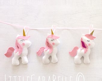 Guirlande de licorne, art mural pour enfants. Décoration de pépinière de bannière, décor de chambre de petites filles, cadeaux de licorne, décor de pépinière de licorne, cadeau pour une fille