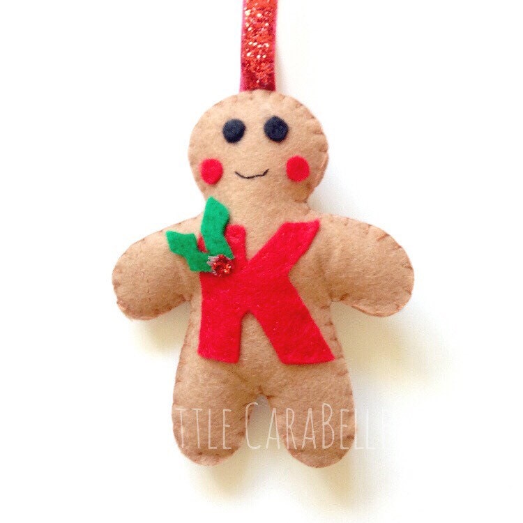 Pdf pattern feltro. Omino di pan di zenzero addobbo di Natale. Cartamodelli fai da te. Decorazioni Natalizie. Albero Natale. Pdf tutorial - Italia