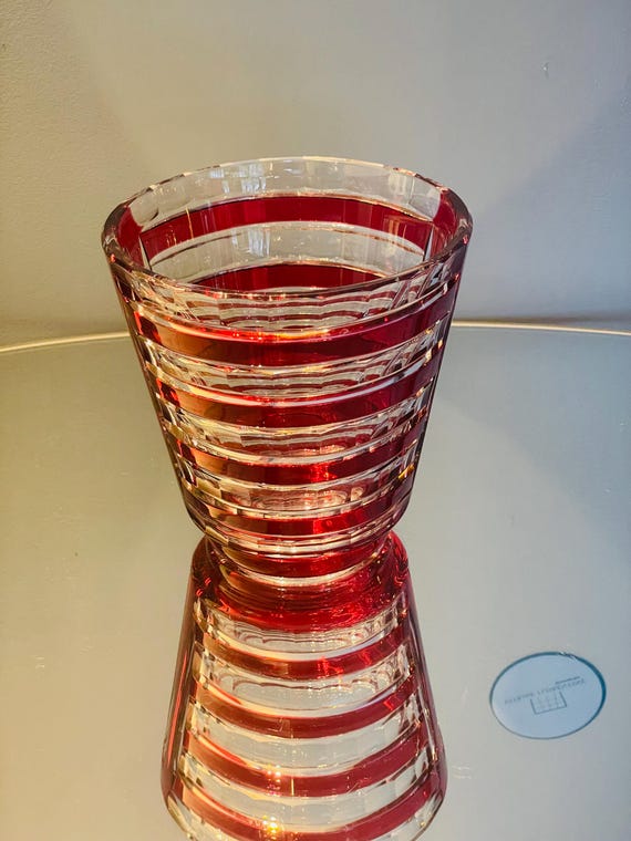 Val Saint Lambert vase