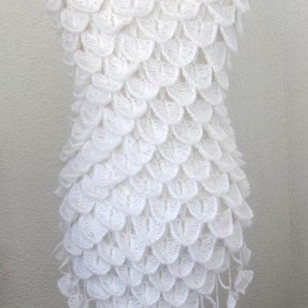 White Bridal Shawl,  Wedding Shawl,  XXL, White, Wedding,  Feminine, Cozy,  Winter wedding shawl,Wedding ,Shrug, Bolero