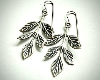 Silver plated leaf drops, vintage leaf earrings