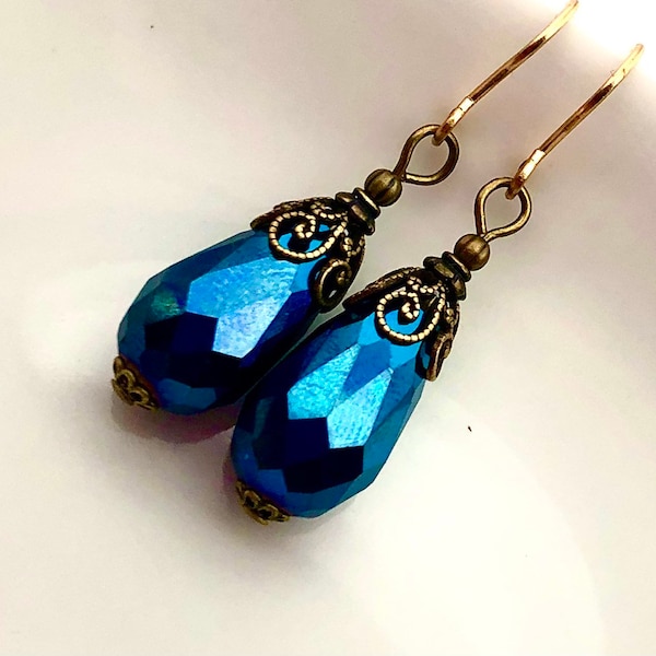 Blue Swarovski glass earrings, vintage glass, vintage earrings, Swarovski glass cabochons, estate style jewellery