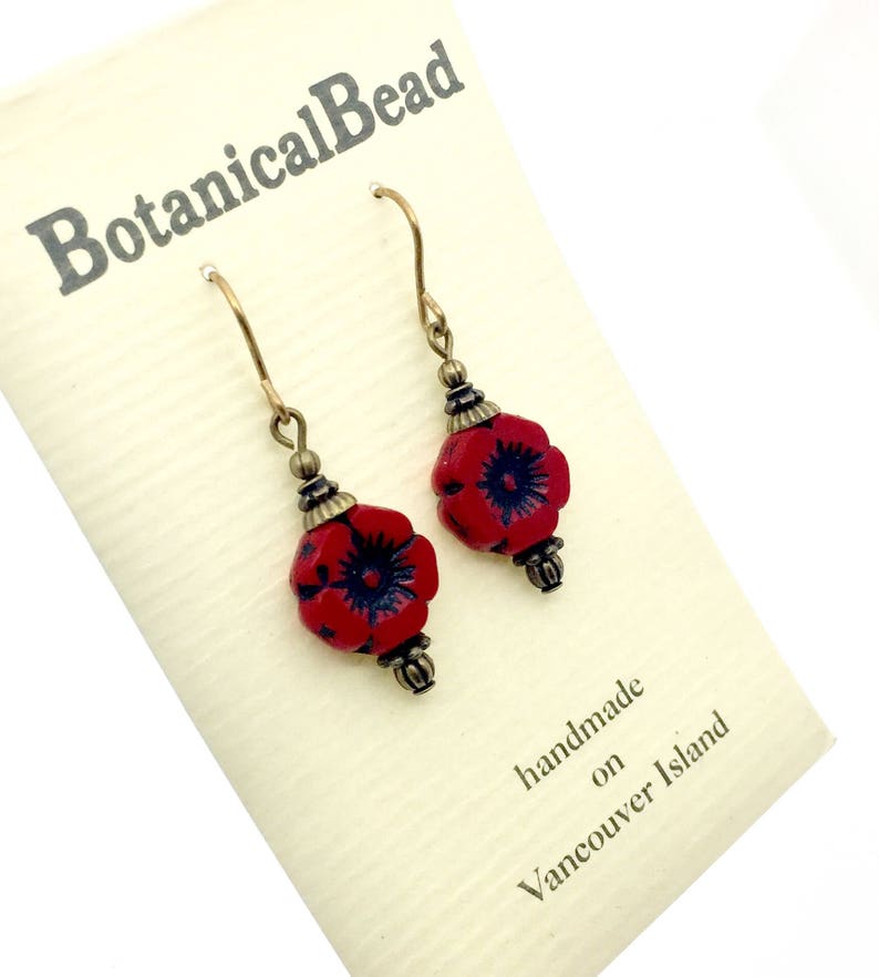 red black glass drops red glass flower earrings Red Czech glass earrings Red poppy glass earrings red drop earrings