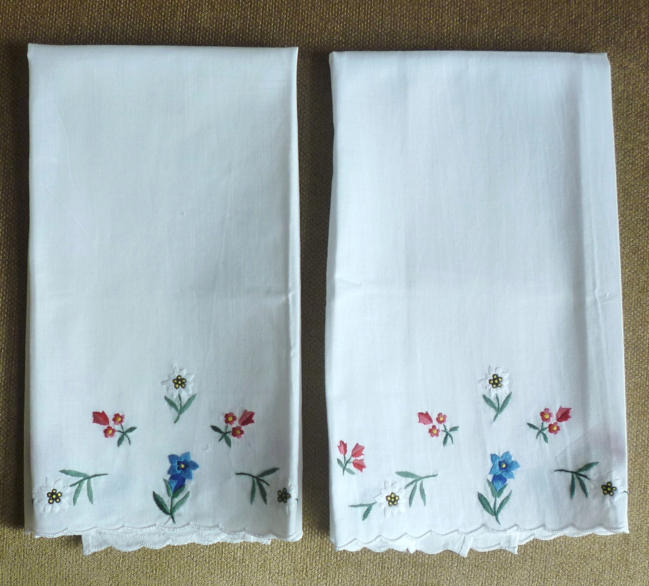 Vintage Floral Embroidered Hand Towels White Cotton Etsy