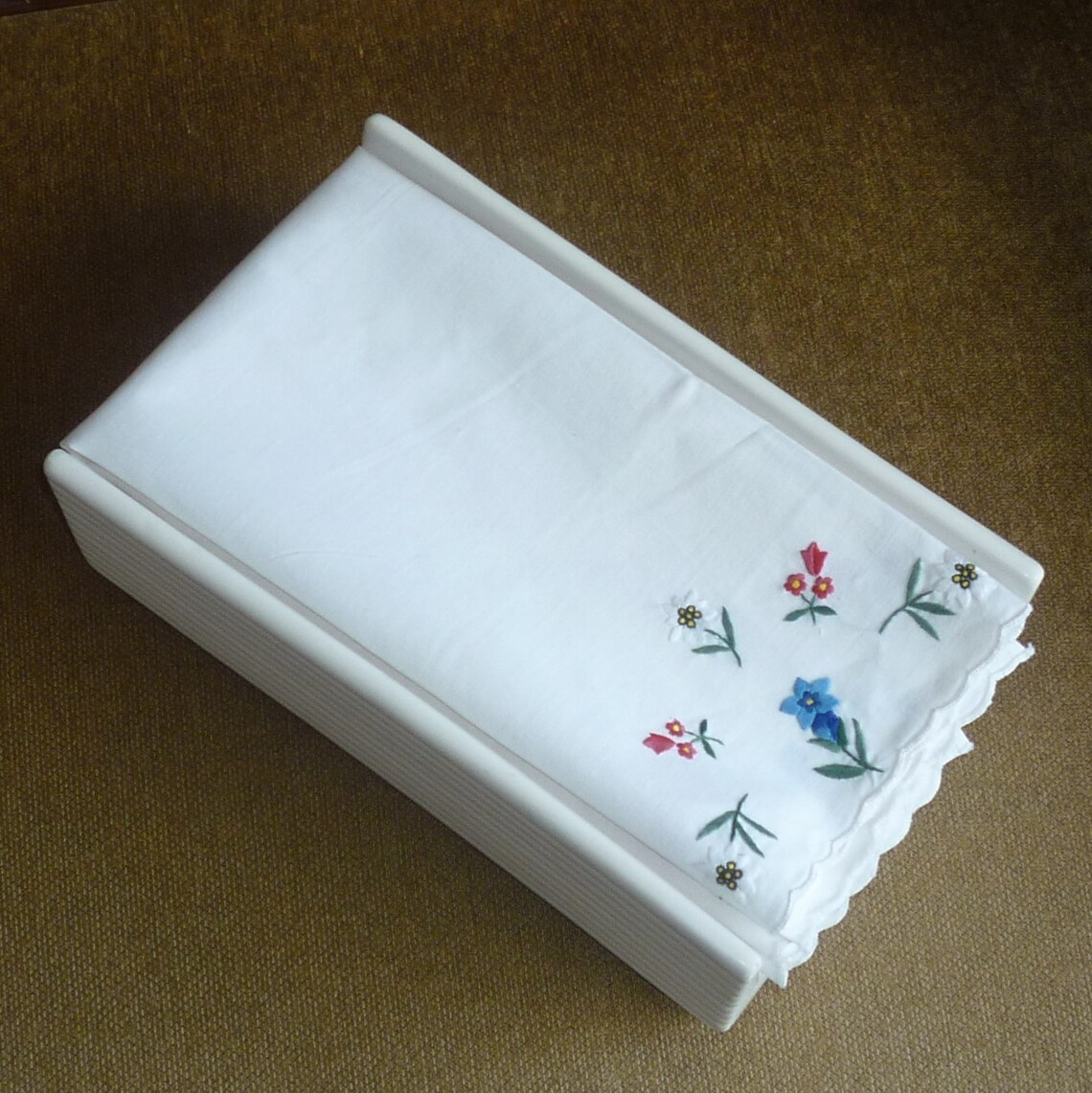 Vintage Floral Embroidered Hand Towels White Cotton Etsy