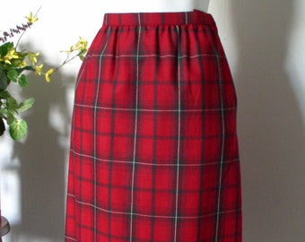 Red Plaid Skirt Size 10 Wool 1970's 1980's Vintage Straight Tartan Pencil Preppy 28 Inch waist