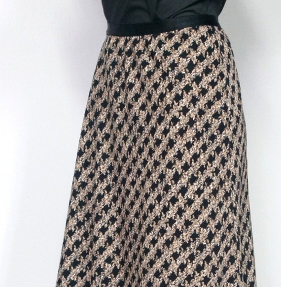 Full Skirt Vintage Size Tagged 16 Elastic Waist L… - image 5