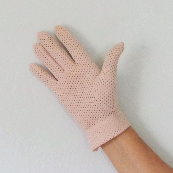 Vintage Gloves Nylon Button Short Wrist Pink Size… - image 8