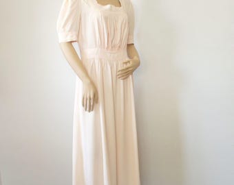 1930's Dress Pale Pink Puff Sleeve Embroidered Homemade