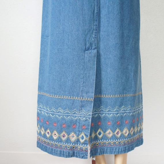 Long Denim Skirt Embroidered Size Small Denim & C… - image 8