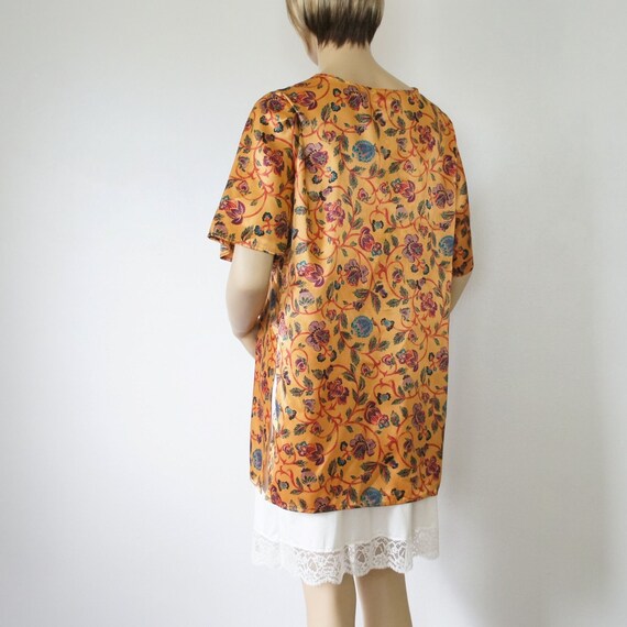 Shortie Robe Asian Style Morning Bed Jacket Vinta… - image 8