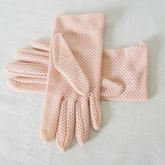 Vintage Gloves Nylon Button Short Wrist Pink Size… - image 7