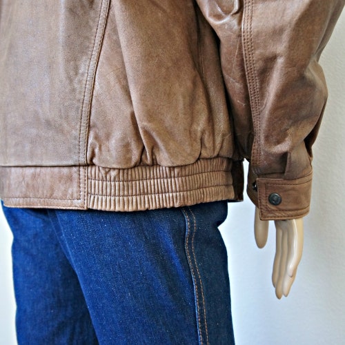 Vintage Bomber Jacket Brown Leather Lined shops Zip Front Western Trucker Size Medium