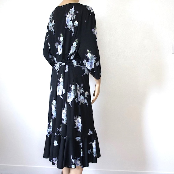 Blue Floral Robe Vintage 1990's Full Ruffle Skirt… - image 4