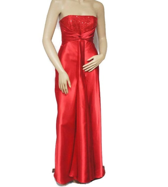 Extra Small Red Strapless Gown by Jessica Mc Clin… - image 1