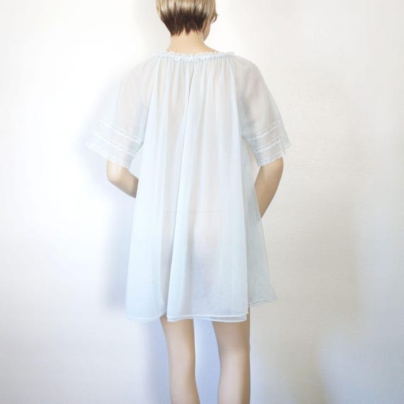Robe 1960's Vintage Sheer Baby Doll Wedding Robe … - image 8