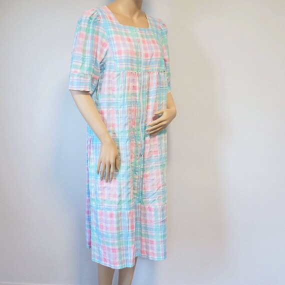 1970's Vintage Housedress Plaid Housedress Styled… - image 3