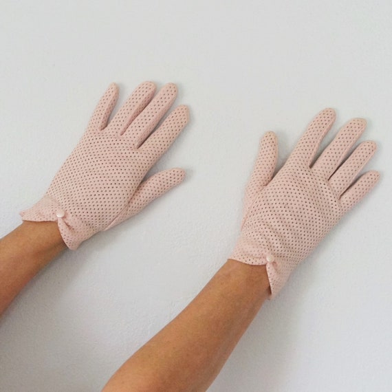 Vintage Gloves Nylon Button Short Wrist Pink Size… - image 3