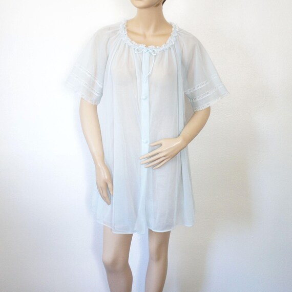 Robe 1960's Vintage Sheer Baby Doll Wedding Robe … - image 1