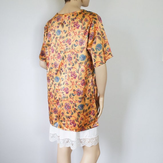 Shortie Robe Asian Style Morning Bed Jacket Vinta… - image 5