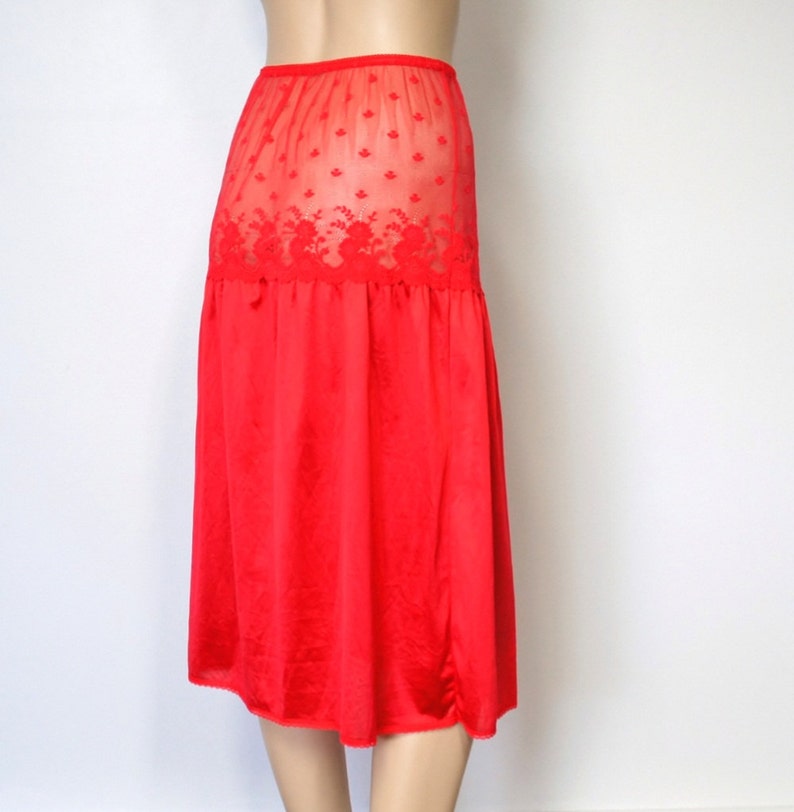 Half Slip Red 1980's Vintage Lingerie Sweet Lace Petticoat Nylon Net Size Medium image 4