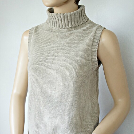 Vintage Sweater Shell Moss Green Sleeveless 1970's