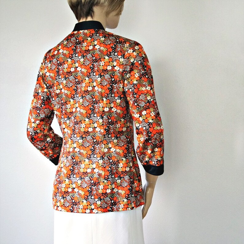 Vintage Blouse Orange Floral Oriental Style Black Size Small Costume Psychedelic Pajama Top Jacket