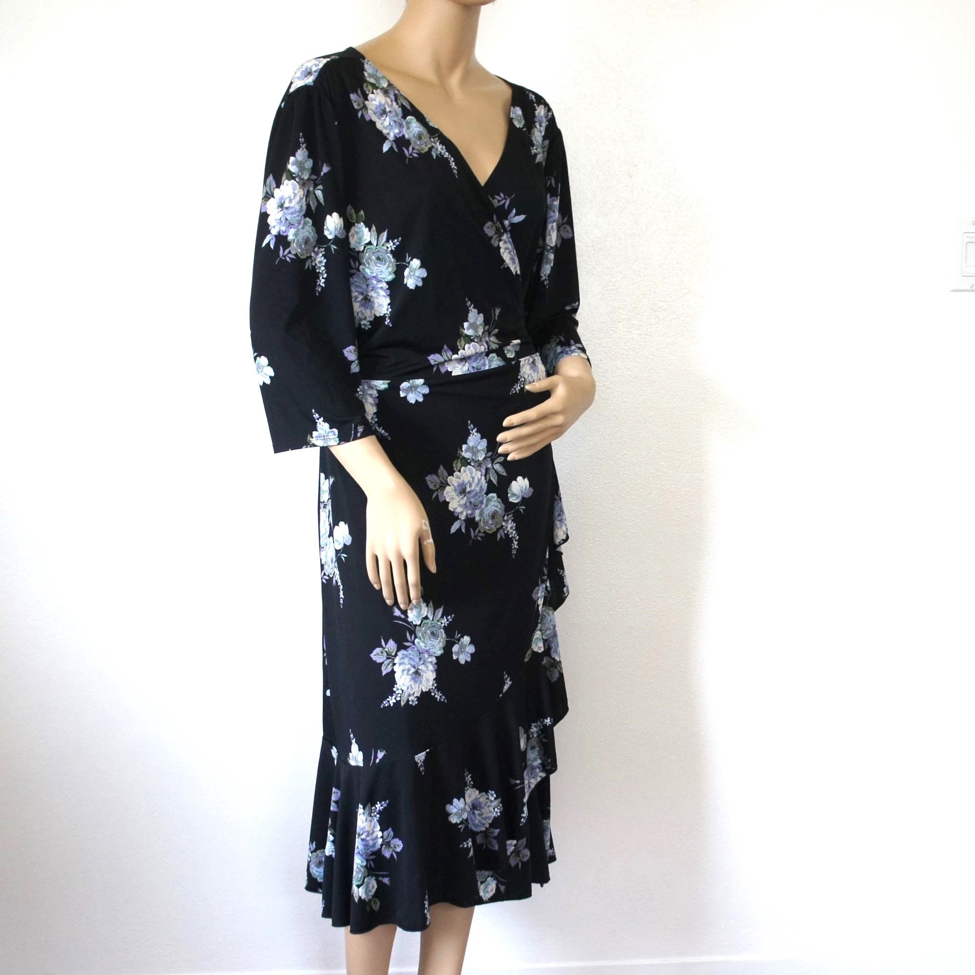 Model Robe 1990 Vintage 1990's Robe Wrap Around Blue Floral Ruffle Skirt Three Quarter ...