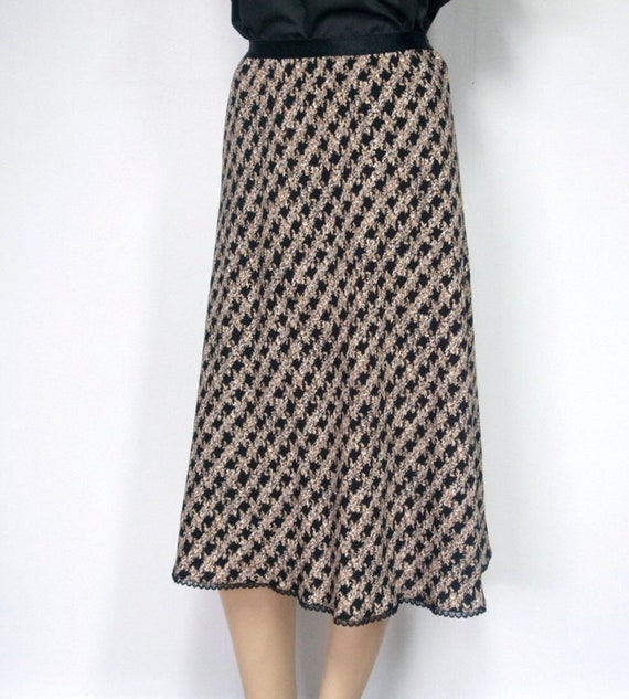 Full Skirt Vintage Size Tagged 16 Elastic Waist L… - image 1