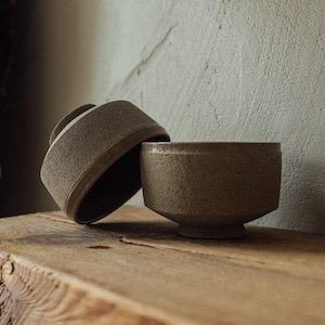 Matcha Bowl, Handmade Chawan Tea Bowl, Japanese Style Pottery, Rustic Wabi Sabi Ceramic Cup for Matcha Ceremony, Zen Kitchen Gift 500ml