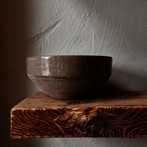 Large Handmade Ceramic Bowl, Grey Stoneware Clay Serving Dish, Rustic Glazed Pottery Bowl for Salad, Pasta or Fruit, Gift for Home Chef