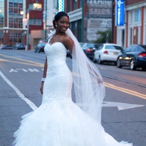 Cathedral chapel length simple Wedding Bridal Veil 108 inches  white, ivory or diamond abusymother bride bridal accessory  wedding veils