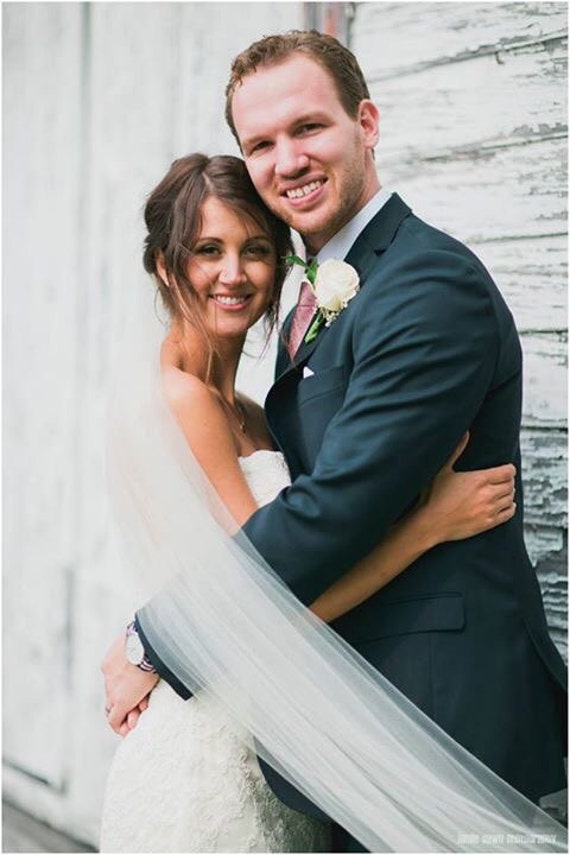 Chapel Length Veil 90 inches White Bride Bridal Thin Raw Edge Chapel Veil 90 main image 3