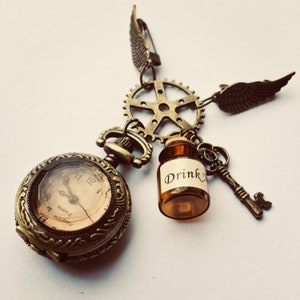 Steampunk brooch - Alice in Wonderland pocket watch brooch/pin - OOAK Unique Steampunk Gothic Clockwork Neo Victorian Victoriana Jewellery