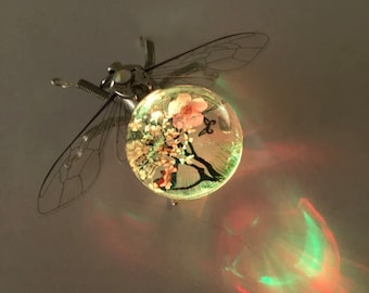 Light up Sakura Bug Steampunk clockwork dried flower bee pin brooch - Handmade Clockwork Original Neo Victorian Victoriana Jewellery
