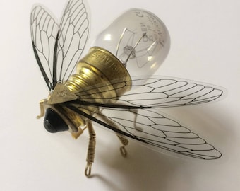 Save the Bees - Steampunk brooch - Small Brass Bee Lightbulb Pin - Unique Unusual Original Handmade Steam Punk Clockwork Jewelry