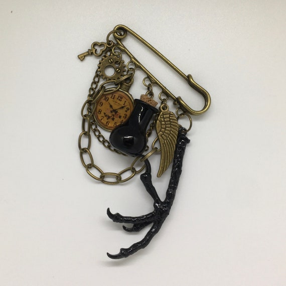 Steampunk Brooch Military Style Kilt Pin Raven Claw Brooch