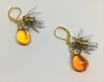 Steampunk earrings - A Drop of Honey - Handmade Tiny Bee Lightbulb Earrings - OOAK Unique Upcycled Steampunk Steam Punk Clockwork Jewelry