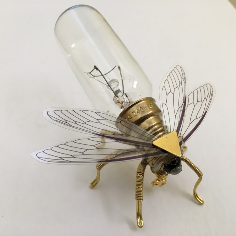 Steampunk brooch  Large Brass Bee Lightbulb Brooch  Unique image 5