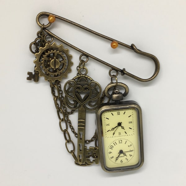 Military style steampunk kilt pin timetravellers pocket watch brooch - Unique Steampunk Gothic Clockwork Neo Victorian Victoriana Jewellery