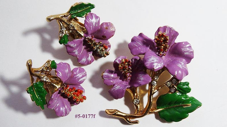 5-0177 Purple Enamel And Green Leaves Flowers Brooch And Earrings