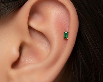20G/18G/16G Titanium Tiny Green Emerald Rectangle Baguette Stud Push Pin Labret, Threadless  Earrings, Tragus Stud,  Helix, Cartilage