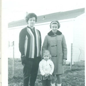 1950s Shy Little Girl Mother Sister Family Women 50s Vintage Photograph Black White Photo