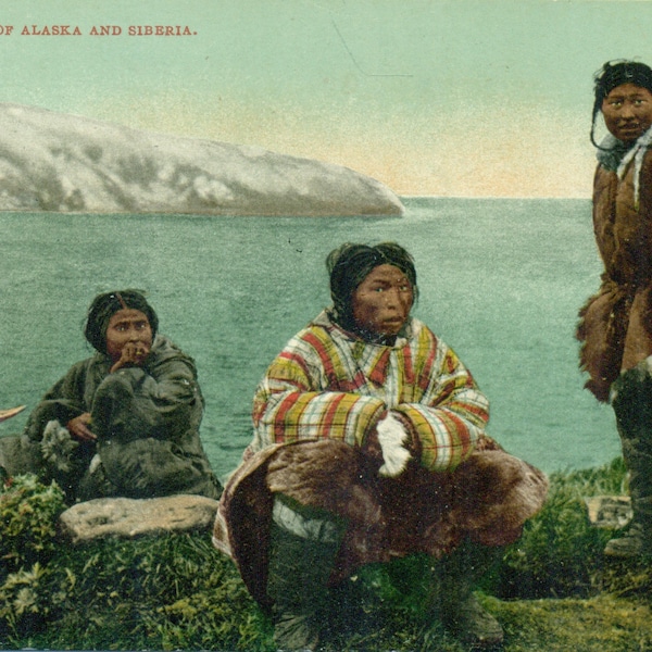 Eskimos of Alaska And Siberia Inuit Women Kayak Antique Color Postcard Unmailed