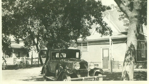 1932 Car Parked in front of House on Street 1930s Vintage | Etsy