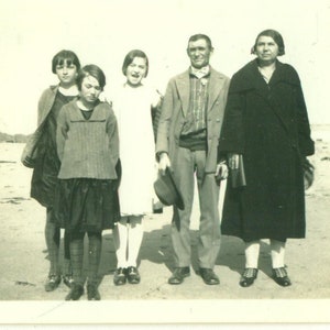 1930s Schwartz Family at the Beach Named People kids 30s Vintage Photograph Black White Photo